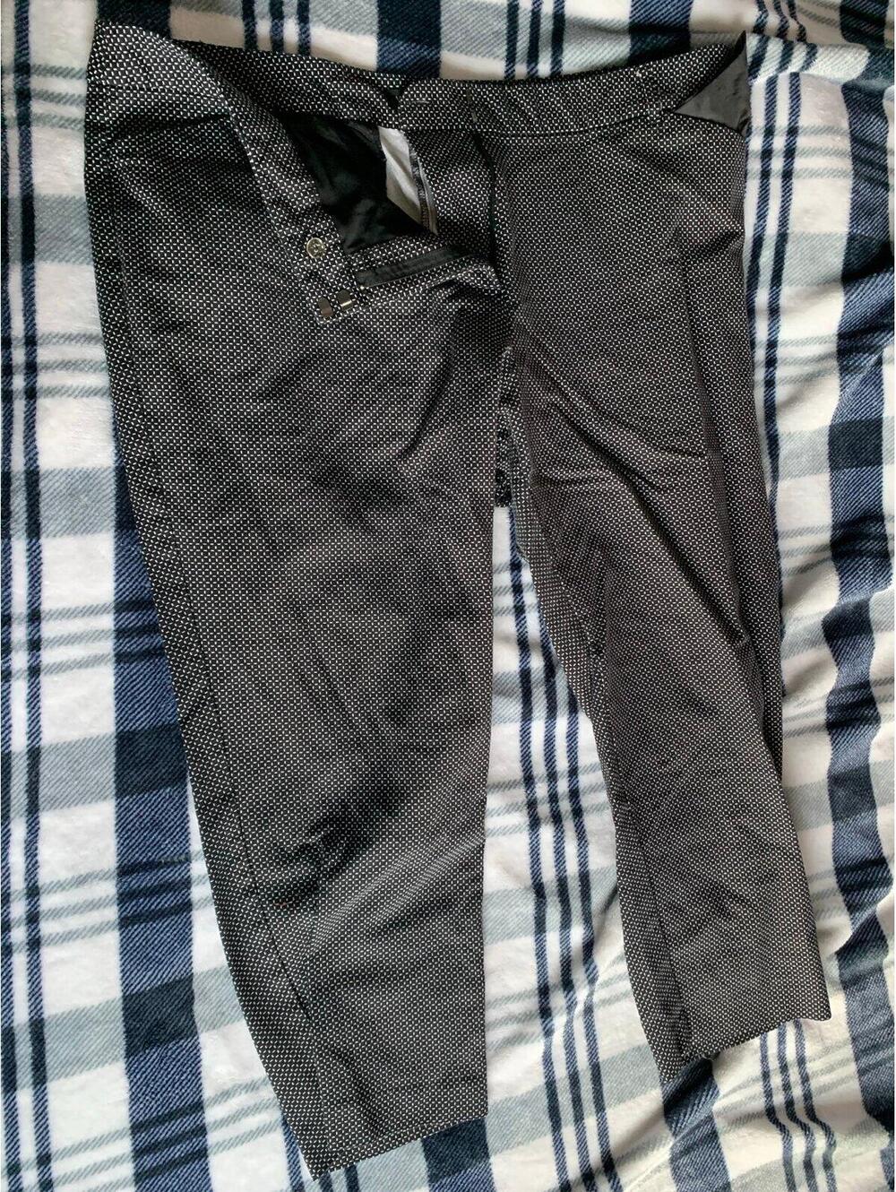 Stylish Liz Claiborne black ankle dress pants 20W